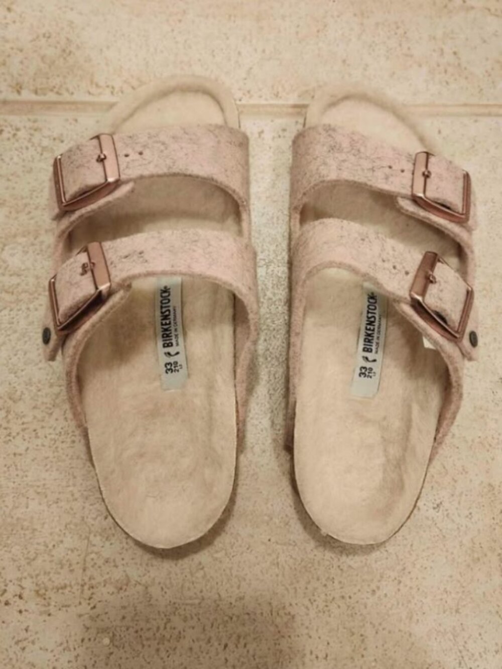 Pink Birkenstock ARIZONA felt and shearling sandals kids girls size 33